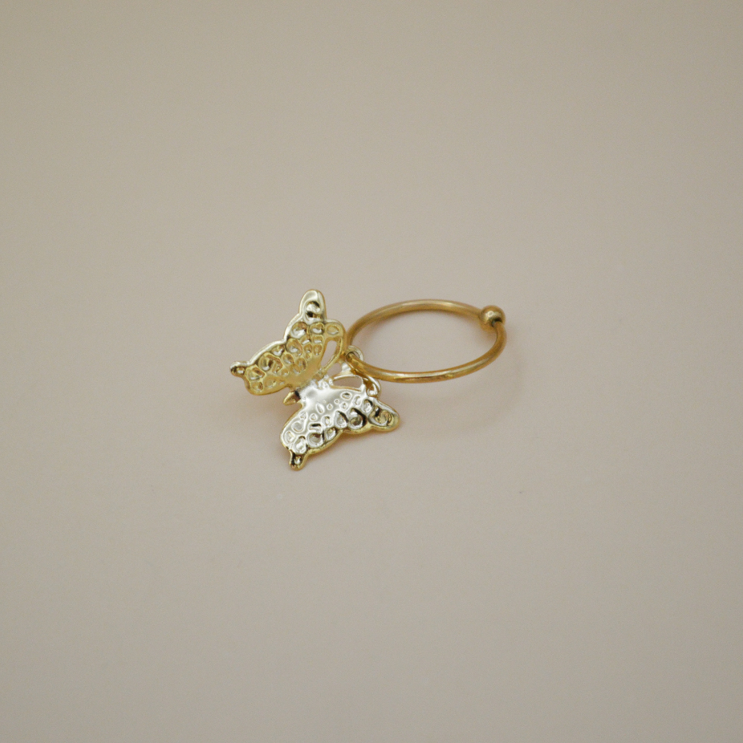 Piercing mariposa beauty