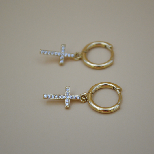 Huggies basic cruz mini zirconias