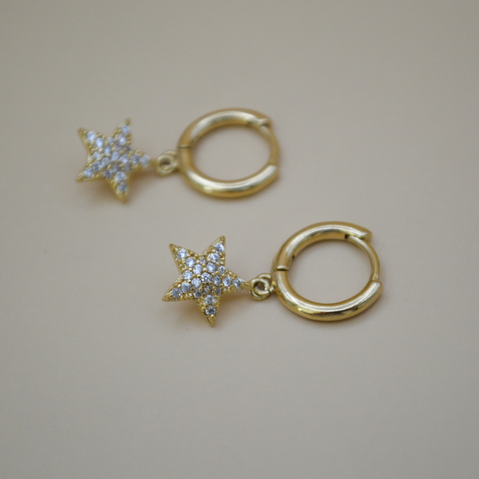 Huggies basic estrella zirconias