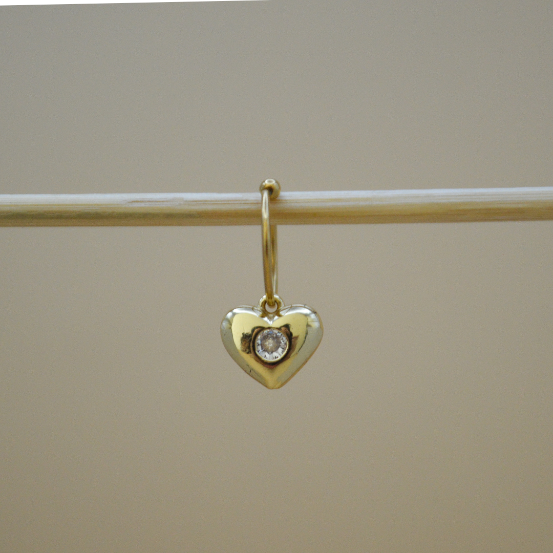 Piercing corazón grande zirconia al centro