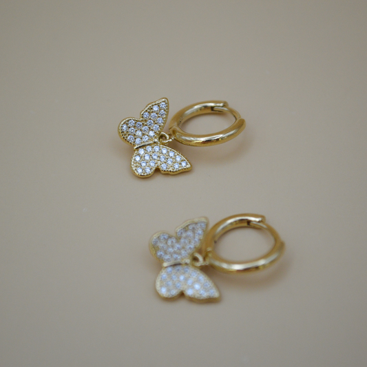 Huggies basic mariposa grande zirconias