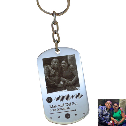 Llavero personalizado con fotograbado y código Spotify