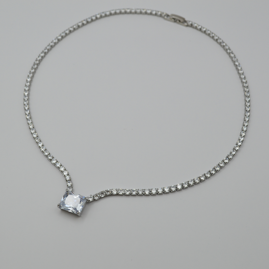 Juego zirconias con zirconia rectangular blanca (collar, pulsera y aretes)