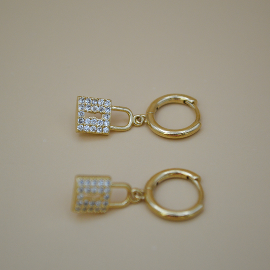 Huggies basic candado zirconias