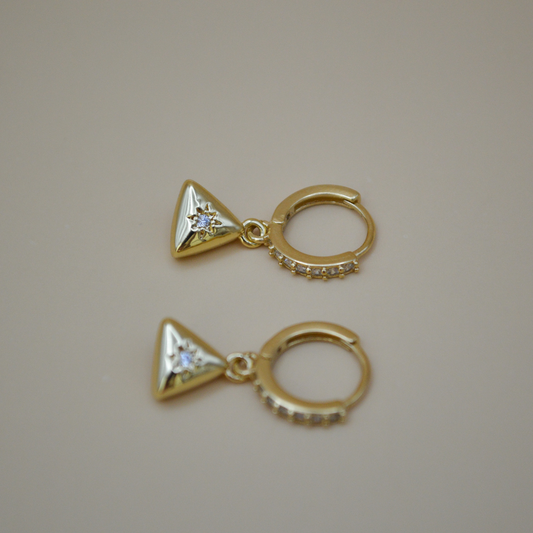 Huggies triángulo estrella zirconia