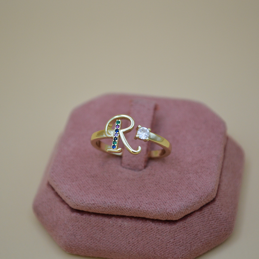 Anillo inicial "R" zirconias colorful