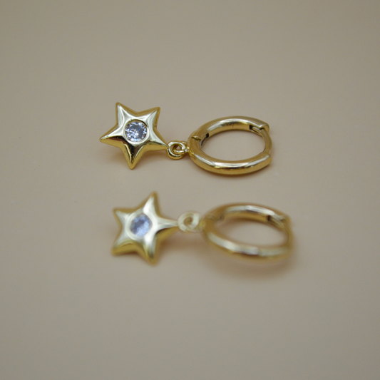 Huggies basic estrella zirconia al centro