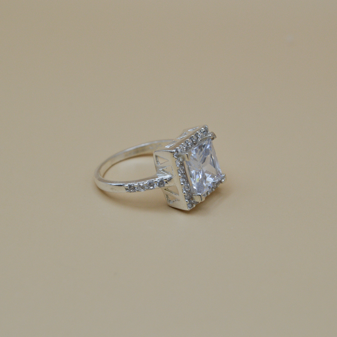 Anillo plata .925 zirconia cuadrada natural