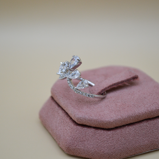 Anillo zirconias gotas silver