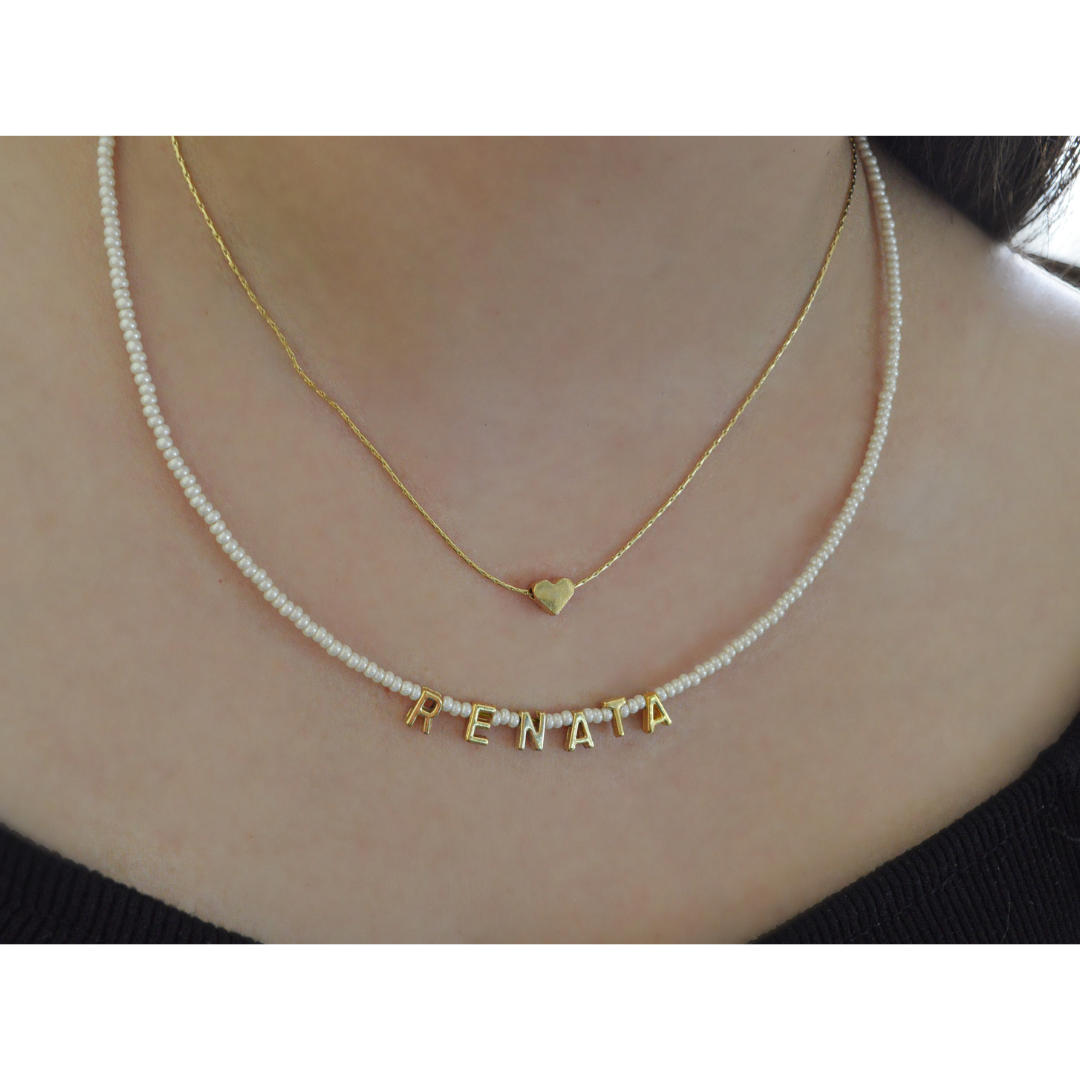 Choker personalizado con chaquiras y letras mini gold