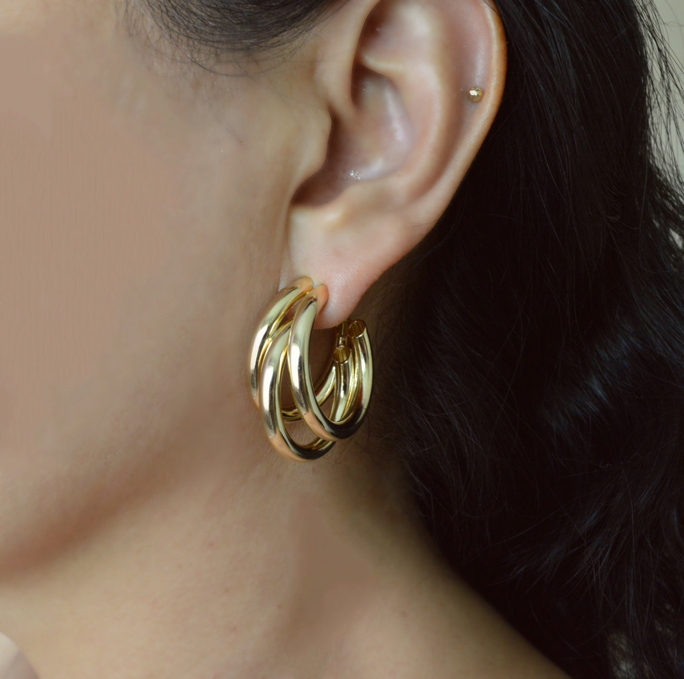 Aretes, arracadas y huggies