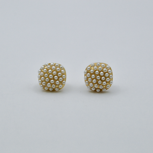Aretes cuadrados perlas