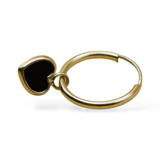 Arracada con dije corazón esmaltado negro - Oro 10K