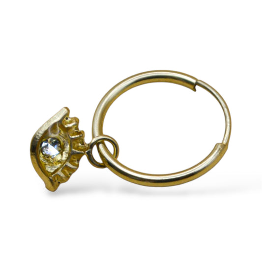 Arracada con dije ojito pestañas con zirconia natural - Oro 10K