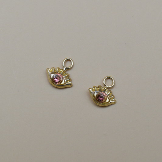 Dijes ojito pestañas con zirconia rosa - Oro 10K