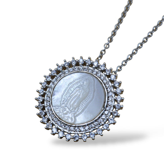 Collar Virgen de Guadalupe madre perla zirconias silver