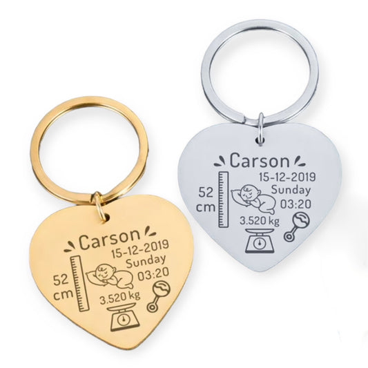 Llavero o collar corazón personalizado con datos de bebé