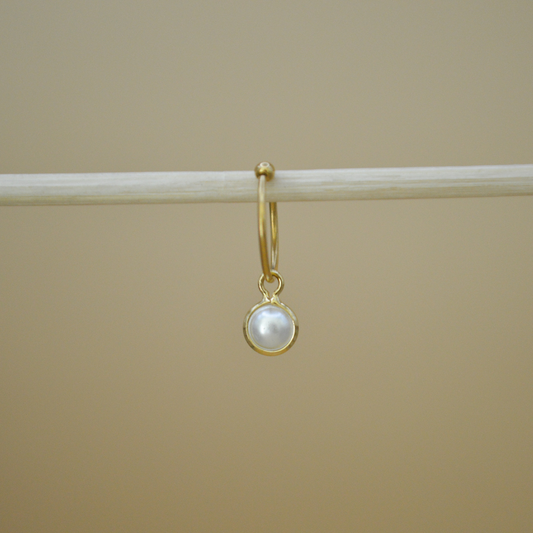Piercing perla colgante