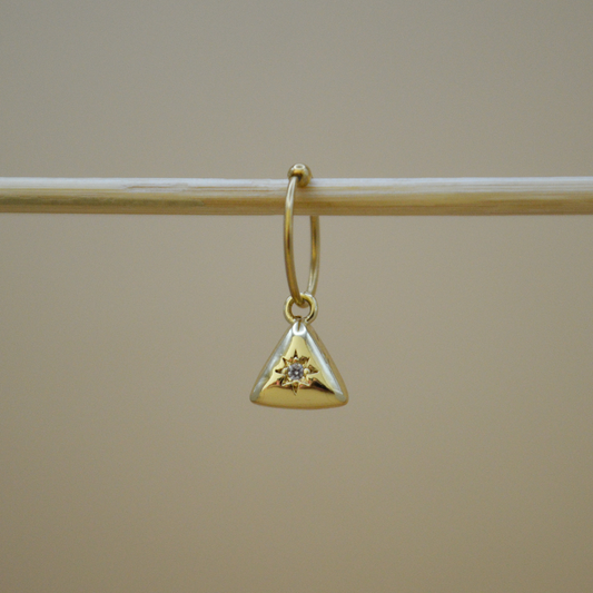 Piercing triángulo estrella zirconia