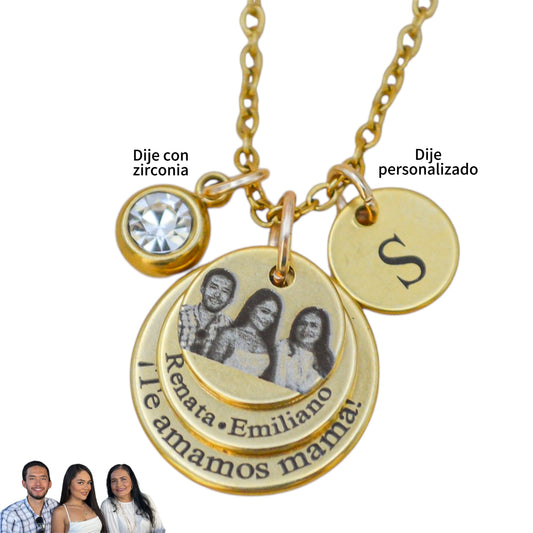Collar personalizado triple mamá con fotograbado, nombres de hijos y frase