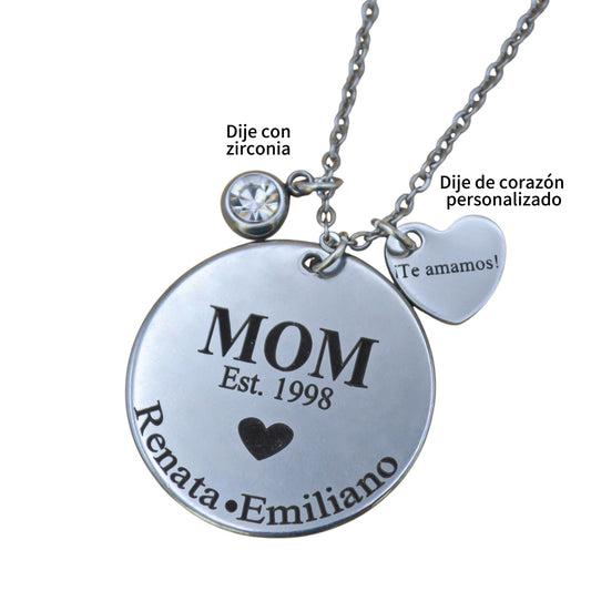 Collar personalizado para "Mamá" medalla circular con año y nombres de hijos