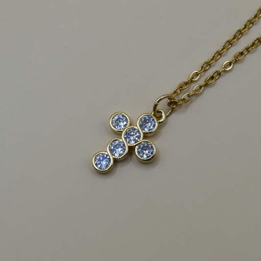 Collar cruz zirconias circulares grandes