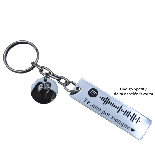 Llavero o collar personalizado medalla rectangular y medalla extra con fotograbado