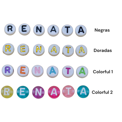 Pulsera personalizada perlas de río naturales y letras acrílicas