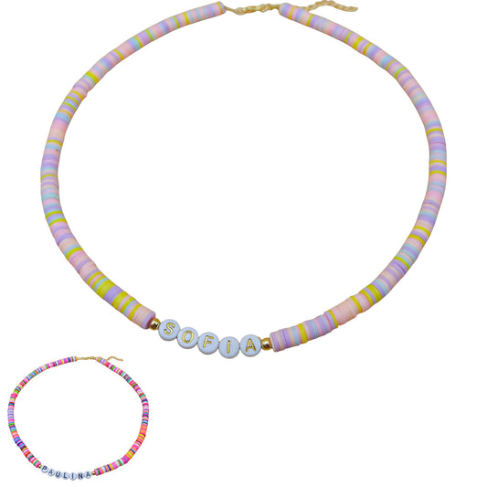 Choker personalizado con puccas colorful y letras acrílicas