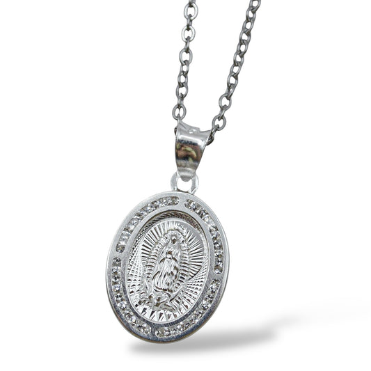 Collar Virgen de Guadalupe ovalada contorno zirconias Plata .925