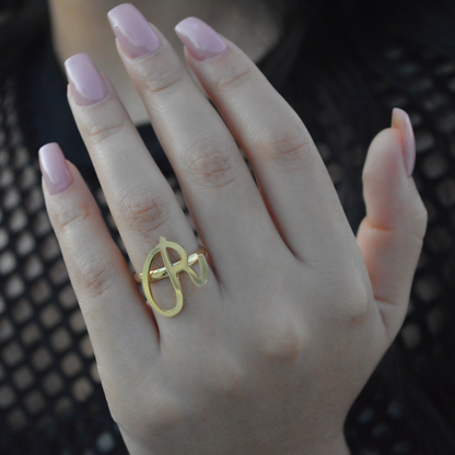 Anillo personalizado inicial ajustable
