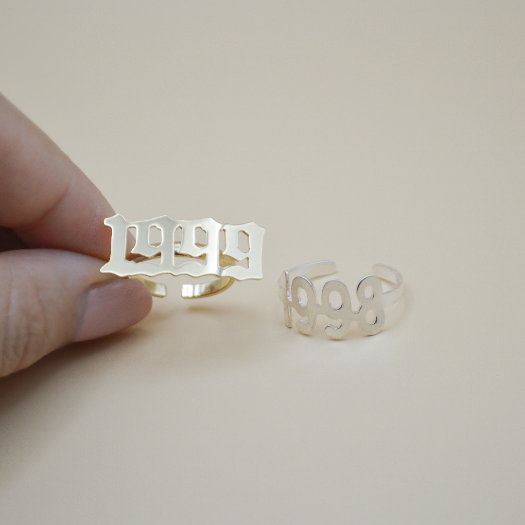 Anillo personalizado año ajustable