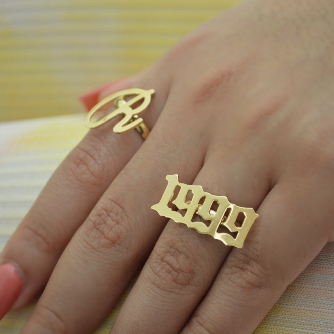 Anillo personalizado año ajustable