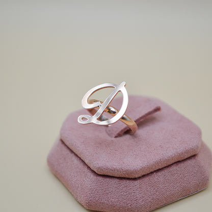 Anillo personalizado inicial ajustable